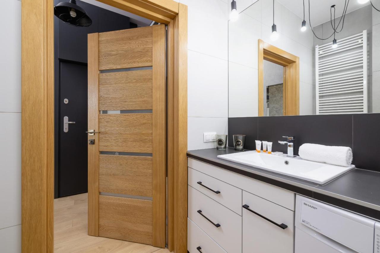 Krakow Studio With Parking & Terrace Near Zalew Bagry By Renters Prestige 外观 照片